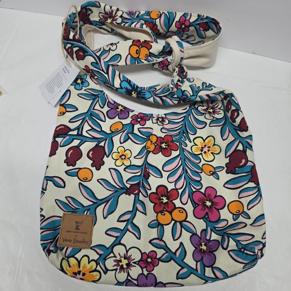 Vera Bradley New Hope Girl Limited Edition Hobo Bag ROSY GARDEN PICNIC NWT Boho